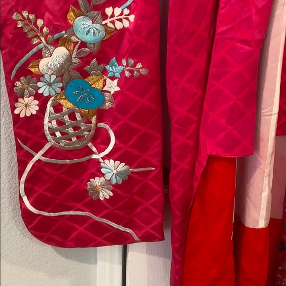 Vintage antique Japanese kimono wedding dress - Picture 7 of 16